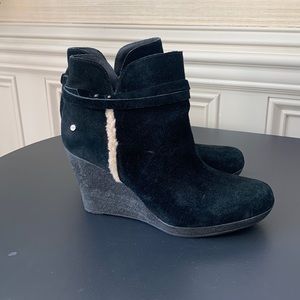 Ugg Alexandria Suede Wedge Sherpa bootie 8